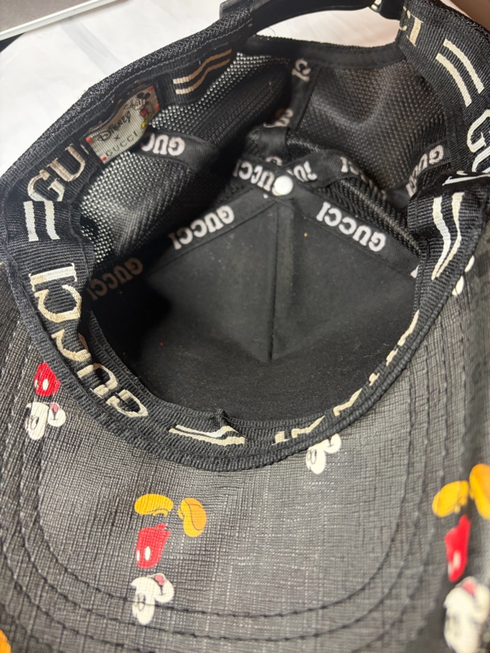 Gucci Black Mickey Mouse Print Baseball Cap with Tan Logo Patch - Picture 3 of 4